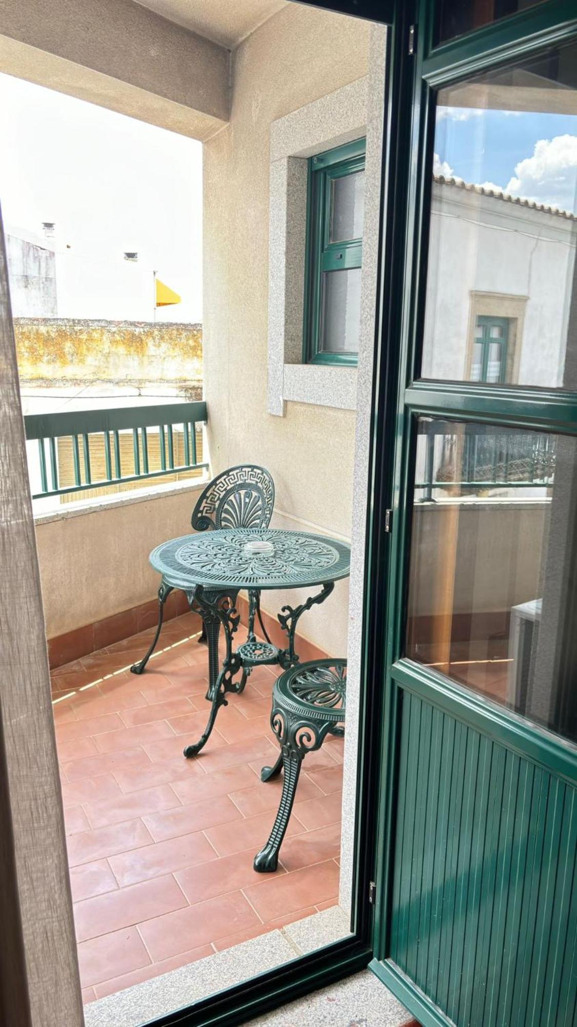 Hotel Trindade Coelho Mogadouro  Dış mekan fotoğraf